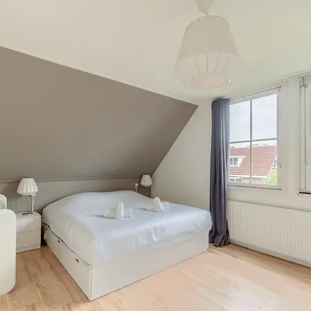 Comfort Villa For 8 People Zeewolde Exterior photo